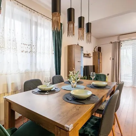 Lux Barbara Apartment Porec