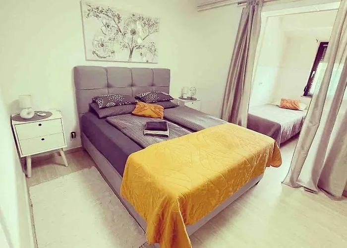 Lux Barbara 아파트 *